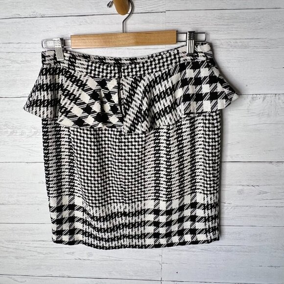 Zara Skirt Womens Size Large Black & White Tweed Plaid Ruffle Houndstooth Pencil - Picture 11 of 14